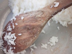 Masih Tentang Nasi Basi yang Viral, Ini Lho Tanda-tandanya