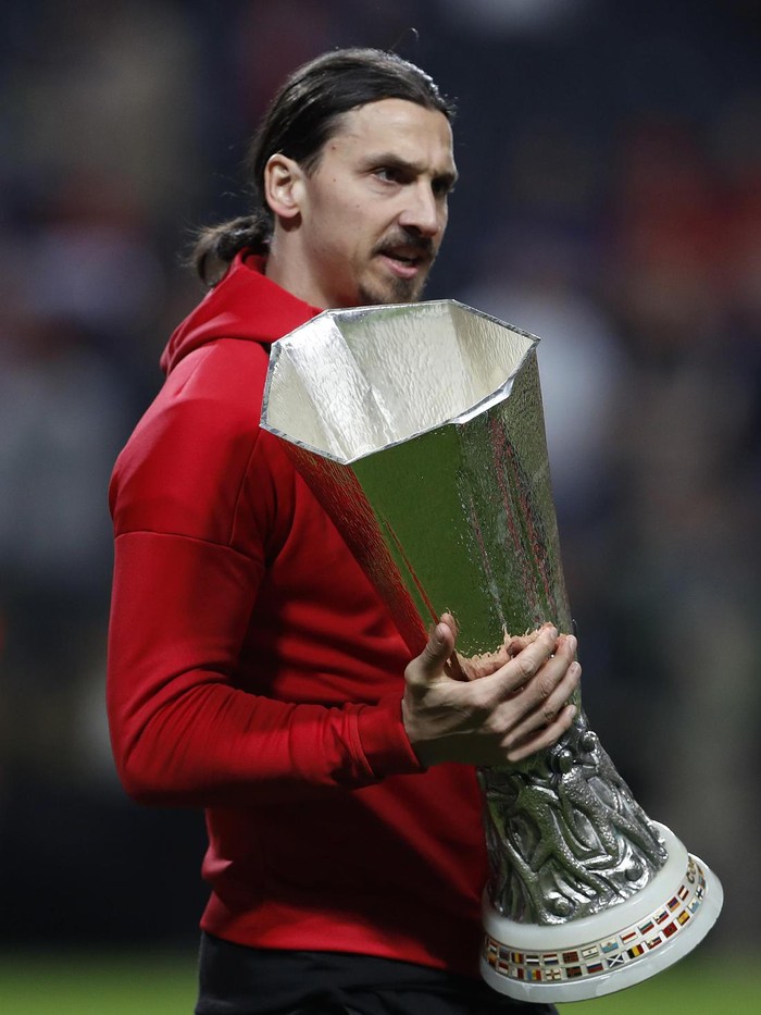 Ibrahimovic Akhiri Kutukan di Kejuaraan Antarklub Eropa