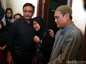 Djarot Melayat ke Rumah Duka Bripda Imam