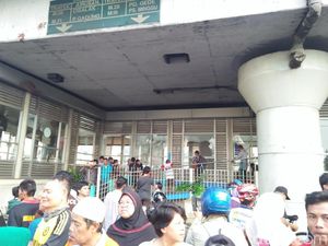 Pasca Bom, Halte TransJ Kampung Melayu Belum Beroperasi