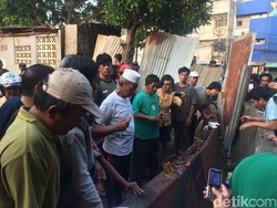 Ada Dalam Situasi Seperti Bom Kampung Melayu, Kita Harus Bagaimana?