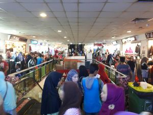 Baju Muslim di Tanah Abang Laris Manis Mendekati Ramadan