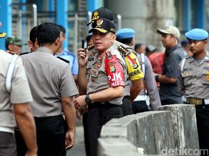 Kapolda Metro Jaya Kembali Tinjau TKP Bom Kampung Melayu Kapolda Metro Jaya Kembali Tinjau TKP Bom Kampung Melayu