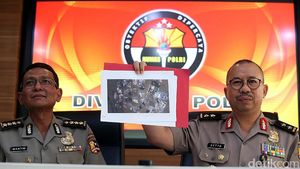 Polri Beri Keterangan Terkait Ledakan Bom Kampung Melayu
