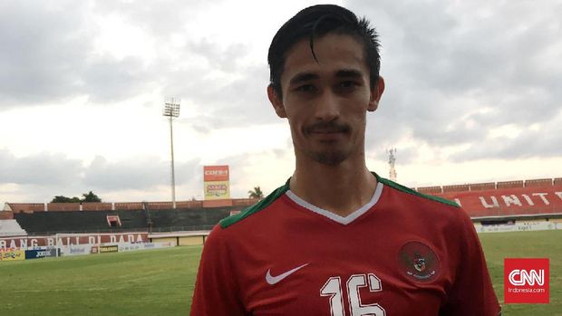 Gavin Kwan Adsit mengalami cedera serius pada laga lawan Persegres Gresik United.