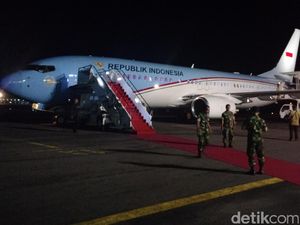 PAN Minta Jokowi Tak Gunakan Pesawat RI-1 untuk Kampanye