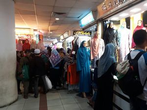 Laris Jelang Ramadan, Pedagang Baju Muslim Raup Omzet Rp 500 Juta/Hari
