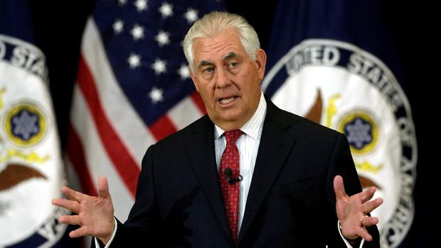 Menlu Rex Tillerson dipecat dan digantikan Mike Pompeo sehingga Haspel bergeser menjadi direktur CIA.
