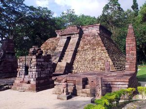 6 Candi di Jawa Tengah yang Jarang Diketahui, Tugurejo hingga Selogriyo