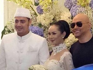 Menikah Lagi, Kalina Sebut Deddy Corbuzier Guardian Angel Menikah Lagi, Kalina Sebut Deddy Corbuzier Guardian Angel