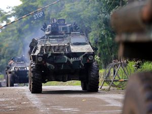 Kabar 11 WNI Terlibat Insiden di Marawi, Ini Penjelasan Kemlu Kabar 11 WNI Terlibat Insiden di Marawi, Ini Penjelasan Kemlu