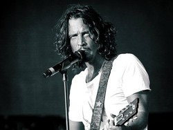 Mendiang Chris Cornell Raih Best Rock Performance