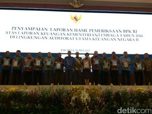 Sri Mulyani, Darmin dan Jajaran KL dengan Laporan Keuangan Terbaik