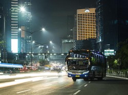 Bus Volvo Jalan-jalan di Jakarta