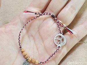 Bisnis Aneka Gelang, Perempuan Ini Raup Omzet Rp 10 Juta/Bulan Bisnis Aneka Gelang, Perempuan Ini Raup Omzet Rp 10 Juta/Bulan