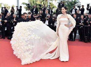 Jelah Nikah, Tangan dan Kaki Sonam Kapoor Dihias Pakai Hena