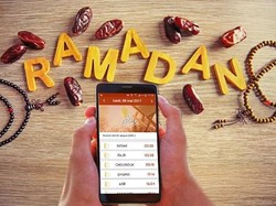 Menimbun Pahala di Bulan Ramadan Lewat Smartphone