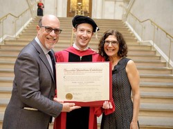 Mark Zuckerberg Pernah Ditawari Urus Franchise McDonalds