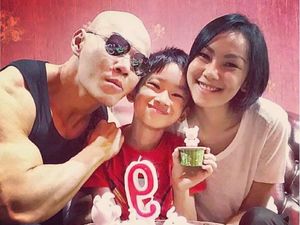 Kalina Bahagia Dengar Kabar Pertunangan Deddy Corbuzier Kalina Bahagia Dengar Kabar Pertunangan Deddy Corbuzier