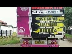Biarpun Dibayar Mahal, Pelukis Truk Enggan Buat Lukisan SARA, Porno