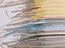 Bergaya Abstrak, Irfan Hendrian Tetap Gunakan Kertas di Pameran Terbaru