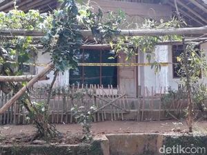 Warga dan Keluarga Menanti Kepastian Lokasi Pemakaman Ahmad Syukri