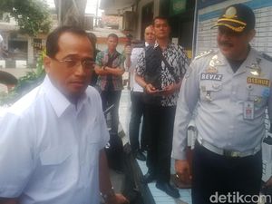 Sidak ke Terminal Kalideres, Menhub Dapat Keluhan Soal Calo Tiket