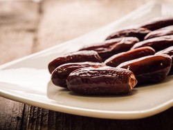 Perhatikan, Begini Cara Paling Sehat Konsumsi Kurma di Bulan Puasa