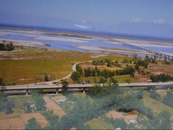 India Membuka Jembatan Terpanjang di Perbatasan China