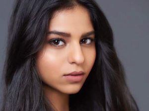 Cantiknya Putri Shah Rukh Khan