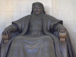 Misteri Makam Genghis Khan yang Tak Bisa Ditemukan Misteri Makam Genghis Khan yang Tak Bisa Ditemukan