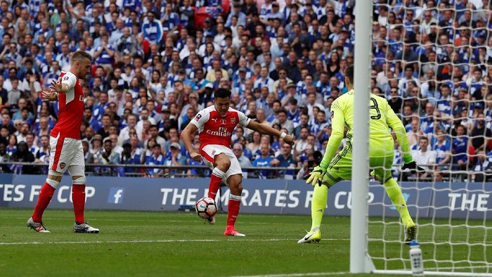 Courtois: Gol Pertama Arsenal Tidak Sah