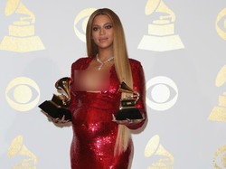 Foto: 7 Gaya Kehamilan Beyonce dengan Baju Hingga Ratusan Juta Rupiah