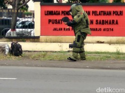 Tas Hitam Mencurigakan Ditinggal di Depan Lemdikpol Berisi Pakaian
