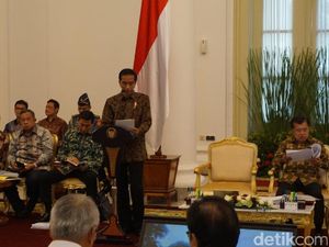 Jokowi-JK Pimpin Sidang Kabinet Paripurna Persiapan Lebaran