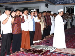 Hari Kedua Ramadan, Jokowi Tarawih di Masjid Andalusia, Sentul