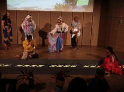 Maria Selena Belajar Logat Sunda di Panggung Sandiwara Sangkuriang