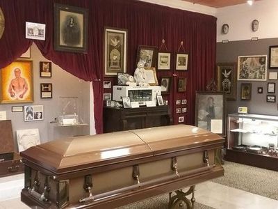 Foto: Tempat Memaknai Kematian