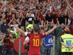 Totti: Aku Cinta Kamu, Roma!