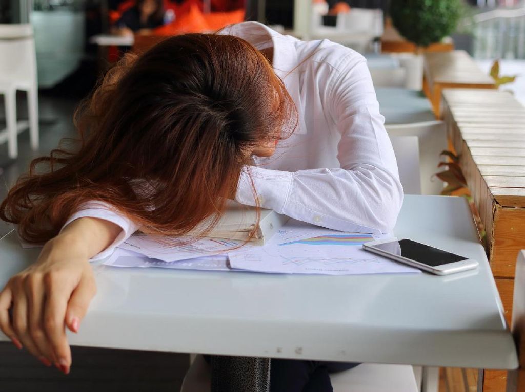 Gampang Ngantuk Saat Puasa? Begini Cara Mengatasinya Gampang Ngantuk Saat Puasa? Begini Cara Mengatasinya