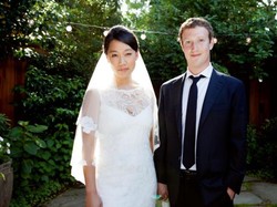 Zuckerberg Gagal Selamatkan WhatsApp di China