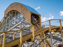 10 Roller Coaster Baru 2017, Berani Coba yang Mana? (2)