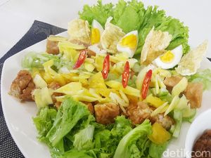 Mau Gado-gado atau Rujak? Dea Annisa Punya Paduan Keduanya Mau Gado-gado atau Rujak? Dea Annisa Punya Paduan Keduanya