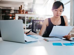 May Day! Ini Tips dari Para Pakar Kebugaran Buat Kamu yang Sering Lembur May Day! Ini Tips dari Para Pakar Kebugaran Buat Kamu yang Sering Lembur