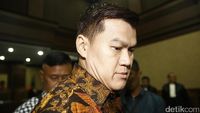 Andi Narogong Akui Beri US$ 1,5 Juta ke Eks Dirjen Kemdagri