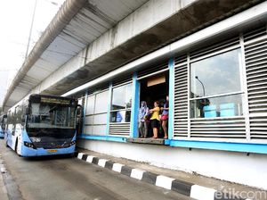 Potong Waktu Tempuh, TransJ Modifikasi Lagi Rute Ragunan-Monas
