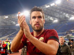 Di Francesco: Strootman Tidak Dipaksa Meninggalkan Roma Kok