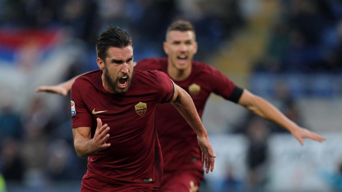 Kevin Strootman memperpanjang kontraknya di AS Roma (Foto: Getty Images Sport/Paolo Bruno)