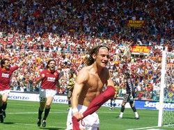 Totti, Roma, dan Cinta yang Tak Perlu Diperdebatkan