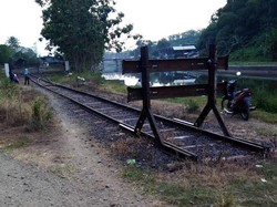 1.377 Rumah Bakal Kena Imbas Reaktivasi Rel Rangkasbitung-Labuan